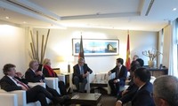 CTN Trương Tấn Sang gặp Nhóm Nghị sỹ hữu nghị ASEAN của Quốc hội Đức và Thị trưởng Thành phố Berlin