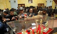 Trưng bày, đấu giá gần 1.000 cổ vật quý tại tỉnh Nam Định