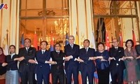 Gặp mặt chào mừng sự ra đời của Cộng đồng ASEAN (AEC) 
