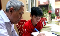 Thầy giáo Nguyễn Hữu Trà và lớp học Hướng thiện