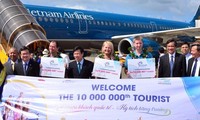 Vị khách quốc tế thứ 10 triệu và sự phát triển du lịch Việt Nam