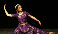 Khai trương lớp học múa truyền thống Ấn Độ 