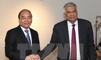 Thủ tướng Sri Lanka Ranil Wickremesinghe và Phu nhân bắt đầu thăm chính thức Việt Nam