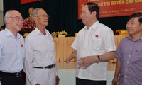 Chủ tịch nước Trần Đại Quang tiếp xúc cử tri thành phố Hồ Chí Minh 