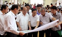 NA Chairman meets voters in Ha Tinh province