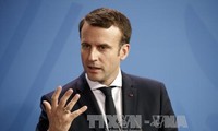 France's Macron calls for talk with Assad to build peace in Syria