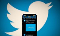 Twitter begins rolling out subscription product to undo tweets, customize app