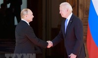 US sanctions against Russian leadership risk breaking bilateral ties 