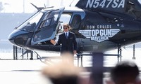 Movie critics gush over Tom Cruise's return in 'Top Gun' sequel