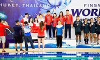 Vietnam ranks first at Fin-swimming World Cup Round Swimming Pool 2022