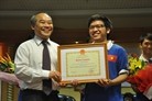 คณะนักเรียนเวียดนามได้รับรางวัลในการแข่งขันโอลิมปิกคอมพิวเตอร์