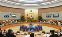 Премьер-министр Вьетнама: вакцина должна быть доступна всем жителям страны в первом квартале 2021 года