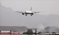 “Талибан” призвал возобновить международные рейсы 