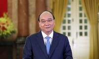 Нгуен Суан Фук призвал АТЭС к вложению инвестиций в зеленое развитие во Вьетнаме
