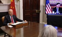 Американо-китайский телефонный разговор: усилия по поддержанию контакта 