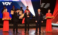 Дальнейшее подтверждение имиджа и престижа корреспондентов радио “Голос Вьетнама” на 7-й Национальной журналистской премии «Золотой серп и молот» 