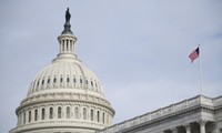 Сенат одобрил законопроект о расходах, избежав шатдауна