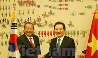 Phó Thủ tướng Trương Hòa Bình thăm Hàn Quốc