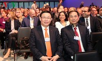 Phó Thủ tướng Vương Đình Huệ tham dự các hoạt động tại WEF 2018