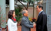 Chủ tịch nước Trần Đại Quang chúc tết các trí thức tiêu biểu của Hà Nội   