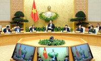 Thủ tướng Nguyễn Xuân Phúc: Chú trọng kiểm soát lạm phát, ổn định kinh tế vĩ mô