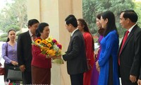 Đoàn đại biểu Ủy ban Dân tộc Quốc hội Lào thăm Nghệ An