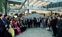 Thủ tướng Nguyễn Xuân Phúc gặp cộng đồng người Việt Nam tại New Zealand