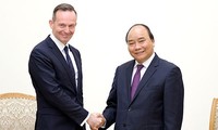 Thủ tướng Nguyễn Xuân Phúc tiếp Bộ trưởng Kinh tế bang Rheinland Pfalz, Đức