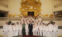 Phó Thủ tướng Trương Hòa Bình tiếp đoàn cán bộ Công an chi viện chiến trường Miền Nam