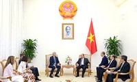 Thủ tướng Nguyễn Xuân Phúc tiếp Chủ tịch Tập đoàn JP. Morgan (Hoa Kỳ) 