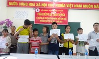 Thăm hỏi tặng quà nạn nhân dacam tại Hà Nội, Hà Nam, Hải Phòng