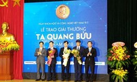 Trao giải thưởng Tạ Quang Bửu năm 2018