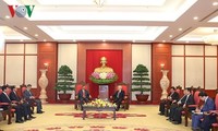 Tổng Bí thư Nguyễn Phú Trọng tiếp Đoàn đại biểu Ban Tổ chức Trung ương Đảng Nhân dân Cách mạng Lào 