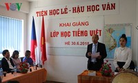 Khuyến khích dạy tiếng Việt trong cộng đồng tại Séc