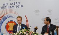 Việt Nam đón các đoàn tiền trạm Hội nghị WEF ASEAN 2018 tại Hà Nội