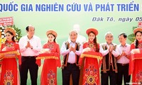 Thủ tướng Nguyễn Xuân Phúc làm việc với tỉnh Kon Tum