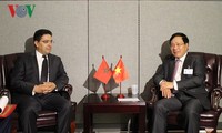 Phó Thủ tướng, Bộ trưởng Ngoại giao Phạm Bình Minh tiếp xúc song phương bên lề ĐHĐ LHQ khóa 73