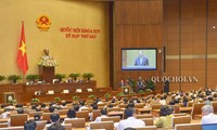 Thủ tướng Nguyễn Xuân Phúc: Việt Nam kiên định mục tiêu ổn định kinh tế vĩ mô