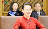 Chủ tịch Quốc hội Nguyễn Thị Kim Ngân hội kiến Tổng thống Hàn Quốc Moon Jae-in