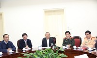 Phó Thủ tướng Thường trực Trương Hòa Bình chỉ đạo các giải pháp về bảo đảm trật tự an toàn giao thông