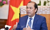 Việt Nam hỗ trợ Bangladesh trong công tác cứu trợ nhân đạo người di cư
