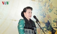 Chủ tịch Quốc hội Nguyễn Thị Kim Ngân chúc Tết lãnh đạo Quốc hội và Văn phòng Quốc hội