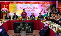 Chủ tịch Quốc hội Nguyễn Thị Kim Ngân thăm ngân hàng Vietcombank; HDBank và Vietjet Air