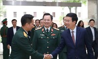 Trưởng Ban Tuyên giáo Trung ương Võ Văn Thưởng thăm, chúc mừng Bệnh viện Trung ương Quân đội 108