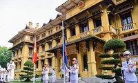  Lễ thượng cờ ASEAN – Kỷ niệm 52 năm ngày thành lập ASEAN