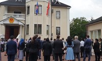 Đại sứ quán Việt Nam tại Ukraine tổ chức Lễ thượng cờ ASEAN nhân ngày thành lập ASEAN 8/8