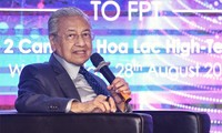  Thủ tướng Malaysia Mahathir Mohamad chia sẻ kinh nghiệm chuyển đổi số với Việt Nam