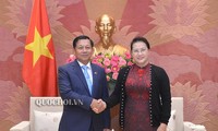 Chủ tịch Quốc hội Nguyễn Thị Kim Ngân tiếp Tổng Tư lệnh các lực lượng vũ trang Myanmar