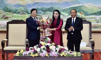 Phó Thủ tướng Trịnh Đình Dũng thăm, chúc Tết tại tỉnh Vĩnh Phúc