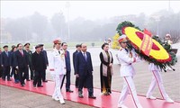 Lãnh đạo Đảng, Nhà nước vào Lăng viếng Chủ tịch Hồ Chí Minh nhân dịp Tết Canh Tý 